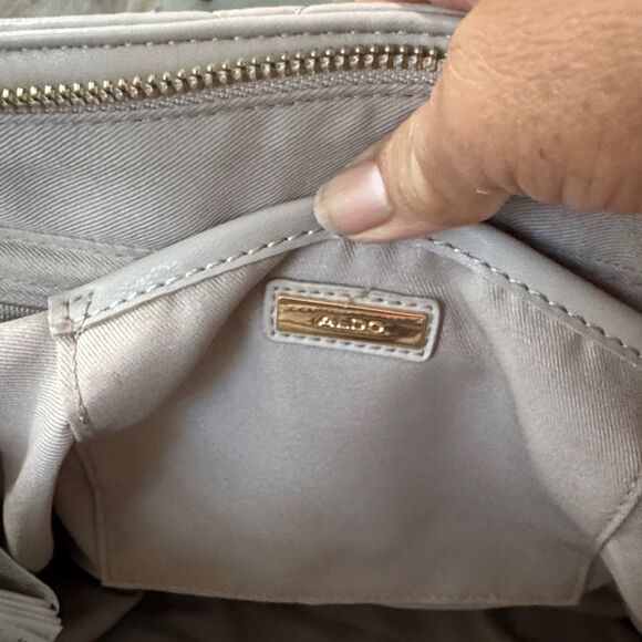 ALDO Chic Quilted Handbag with Gold Chain - Picture 8 of 9